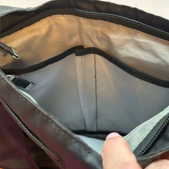 Mosey by baggallini Black Crossbody Travel Bag - Picture 12 of 13